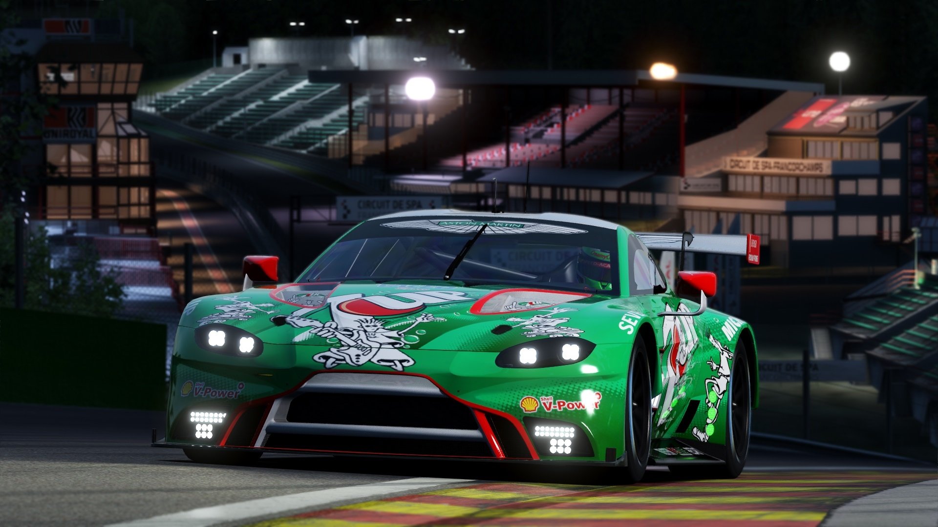 米兰体育-英超裁判使用语义情境回放减少比赛中争议焦点失控，2021赛季英超裁判